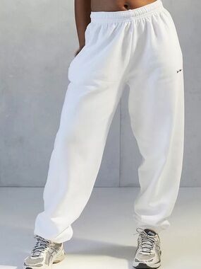 iets frans... Optic White Cuffed Joggers